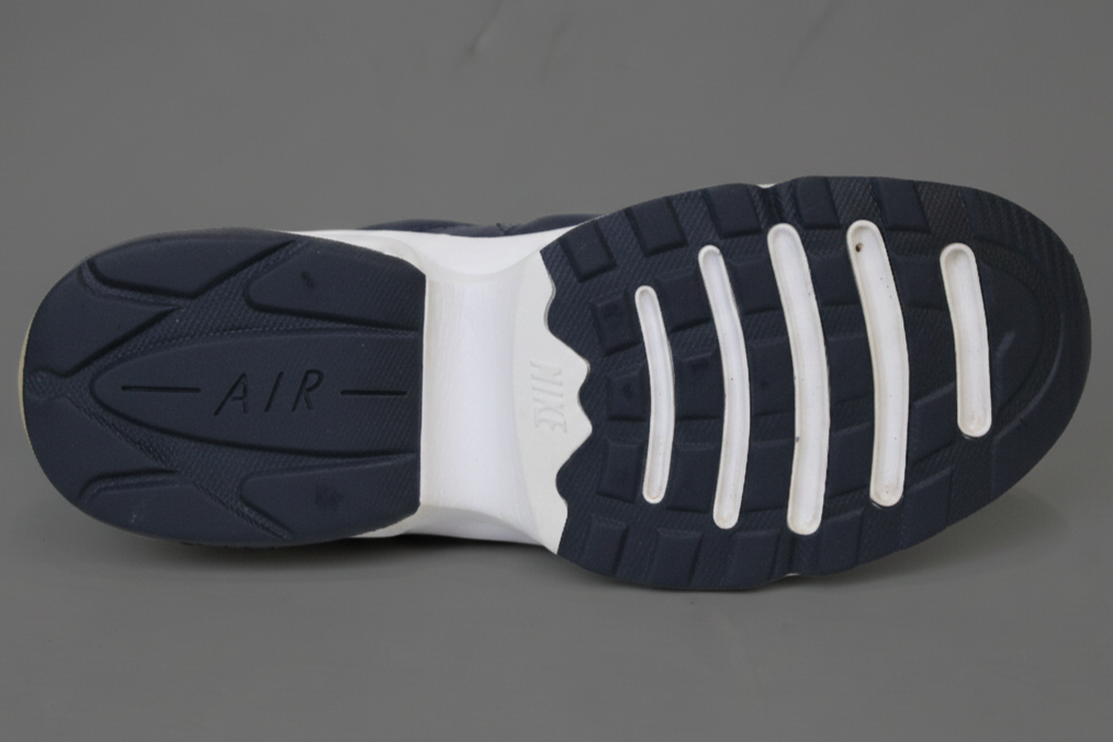 Air Max Graviton LEA