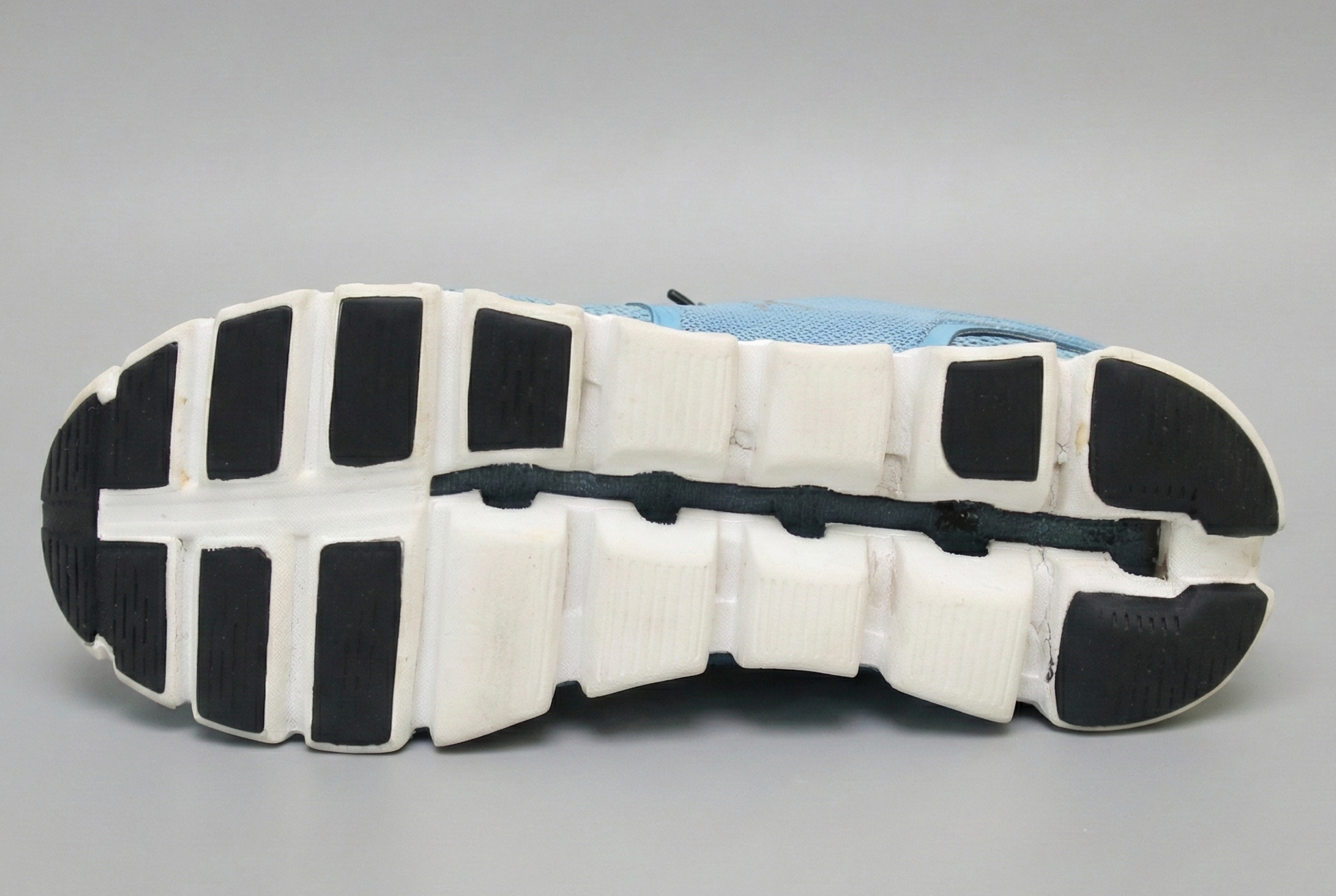 On Running Cloud 5 shoe