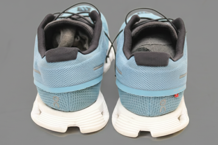 On Running Cloud 5 shoe