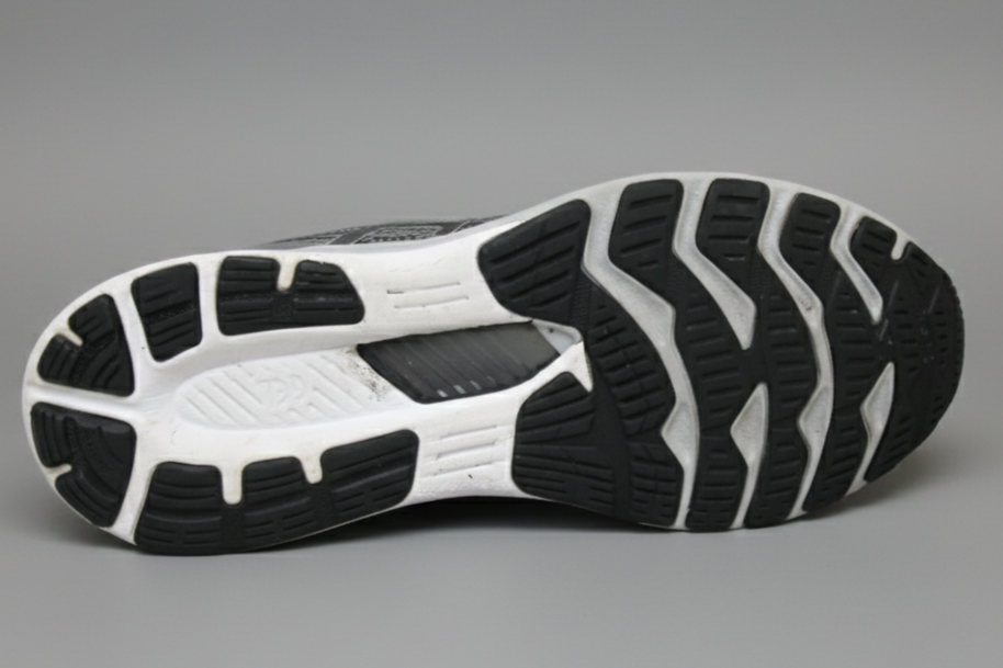 Gel-Kayano 28 running shoes