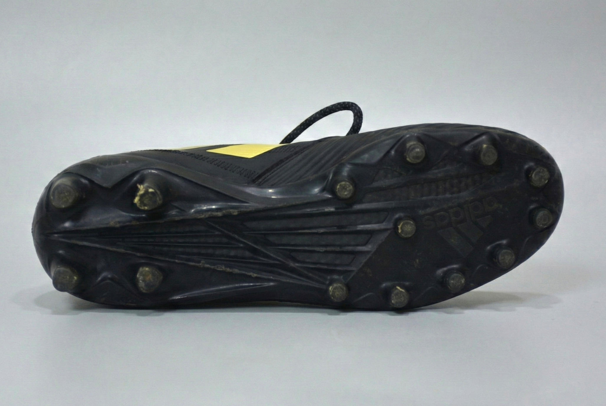 Adidas Freak Carbon Mid Black Gold