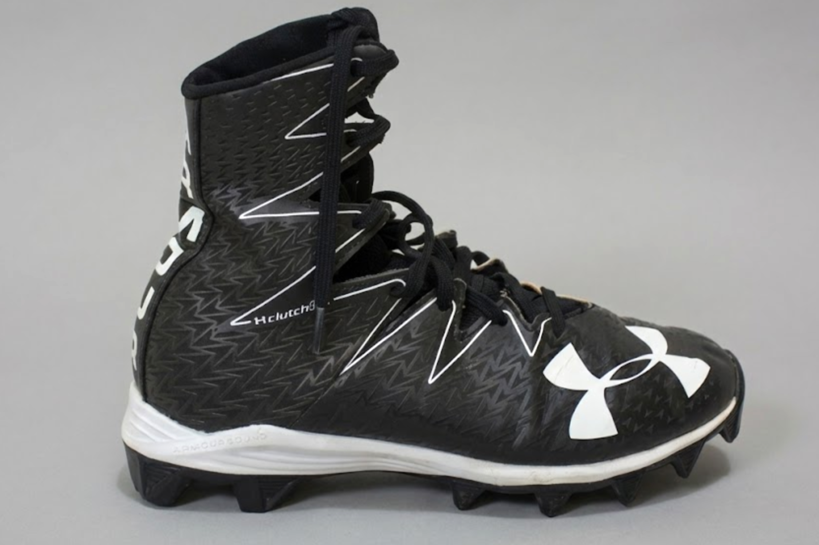 Under Armour Highlight RM football cleats